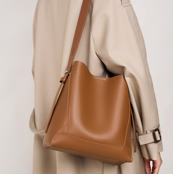 Perssia Veloura Luxe Genuine Leather Shoulder Bag — Timeless Everyday Elegance