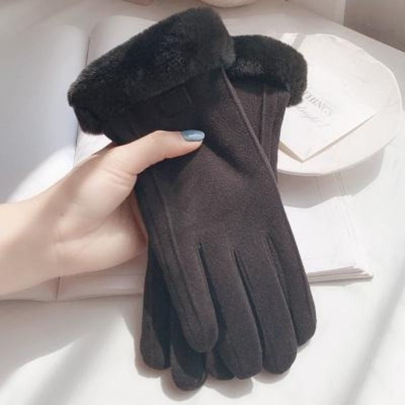 Women's Fuzzy Winter Gloves with Letter Patches - PERSSIA