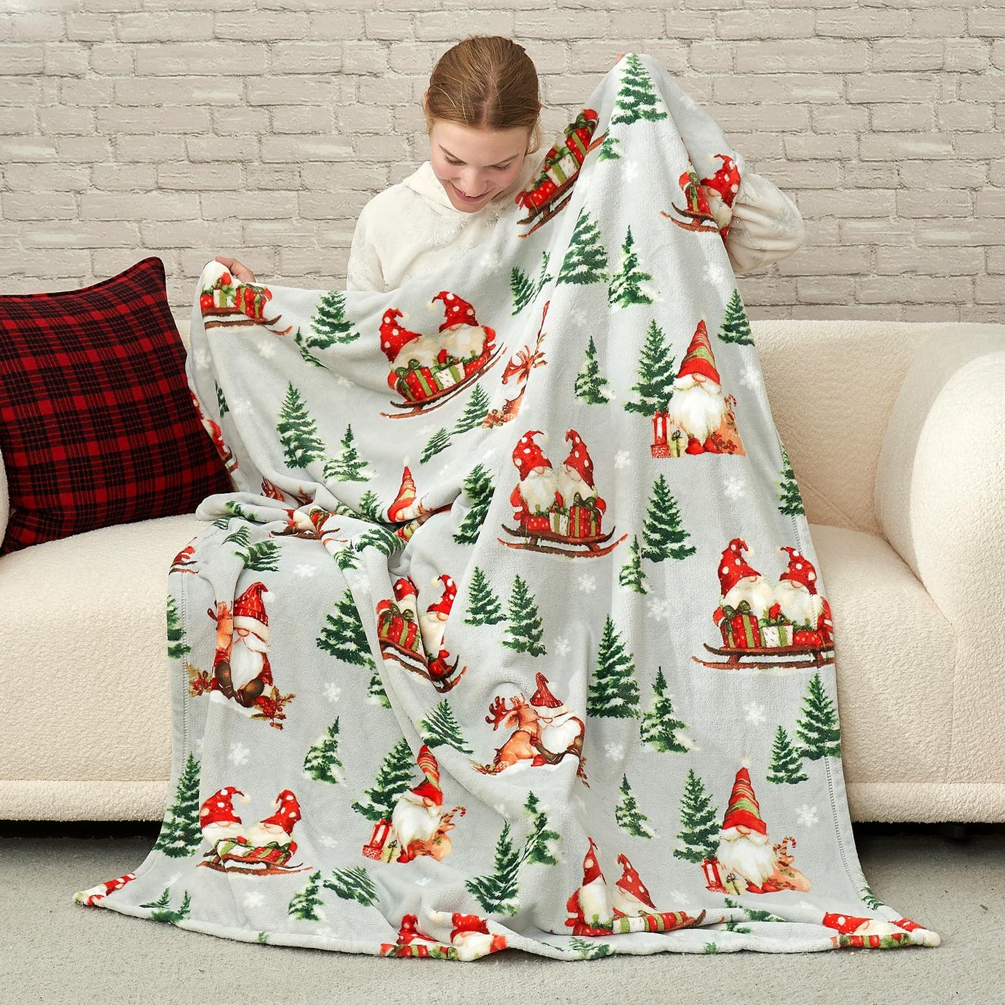 Cozy Bliss Gnome Throw Blanket Christmas Blanket Warm Plush Throw Blanket Ultra Soft Cozy Throw Blanket for Couch Sofa and Bed (Xmas Gnome in Sleigh 50" x 60")-US