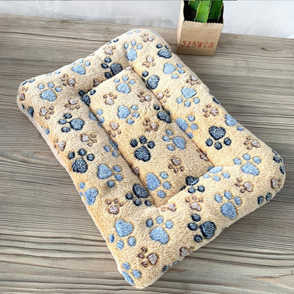 Perssia CozyNest™ Winter Pet Sleeping Pad — Ultra‑Soft Flannel Comfort - PERSSIA