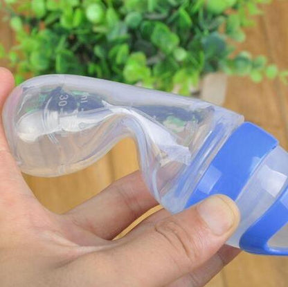Perssia BabyEase™ — Silicone Feeding Bottle &amp; Rice Cereal Spoon Set - PERSSIA
