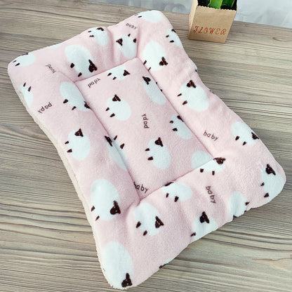 Perssia CozyNest™ Winter Pet Sleeping Pad — Ultra‑Soft Flannel Comfort - PERSSIA
