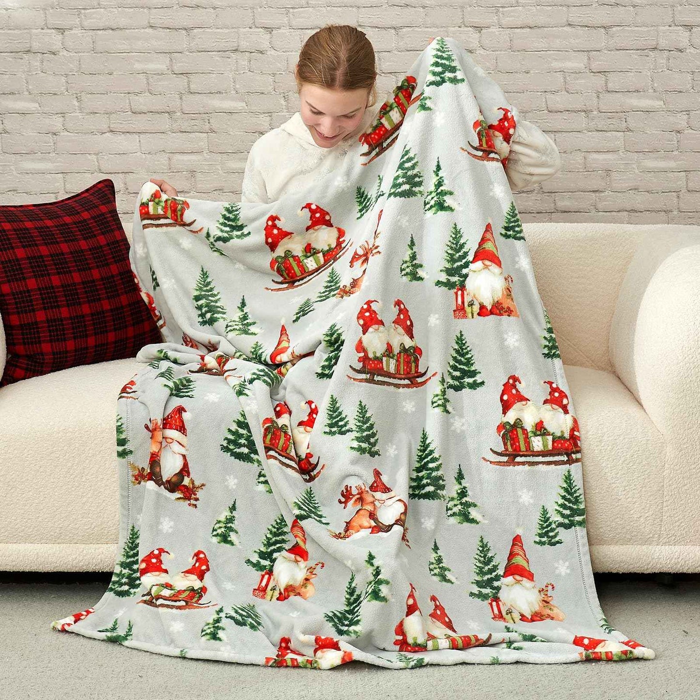 Cozy Bliss Gnome Throw Blanket Christmas Blanket Warm Plush Throw Blanket Ultra Soft Cozy Throw Blanket for Couch Sofa and Bed (Xmas Gnome in Sleigh 50" x 60")-US