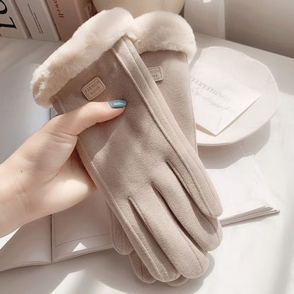 Women's Fuzzy Winter Gloves with Letter Patches - PERSSIA