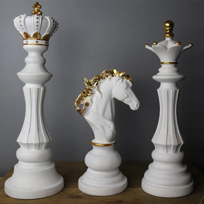 Perssia RoyalHeritage™ Antique Chess Crafts — Vintage Hand‑Carved Collectible Pieces - PERSSIA